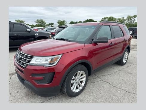Used 2017 Ford Explorer FWD image 1