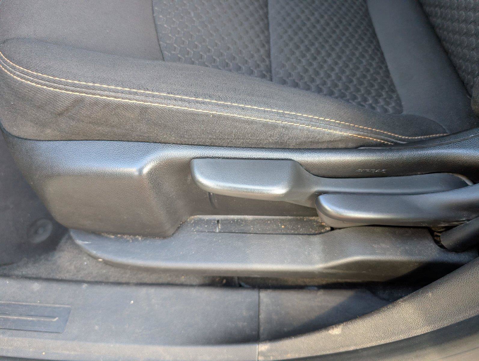 Used 2018 GMC Terrain SLE FWD image 14