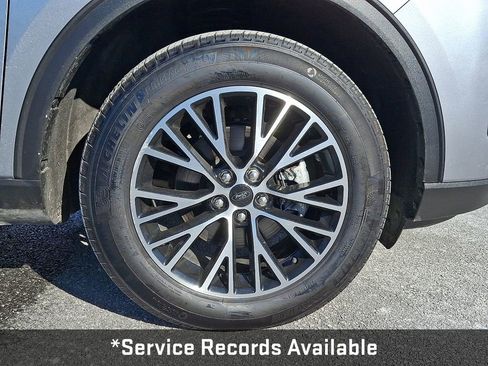 Used 2024 Ford Escape SE image 10