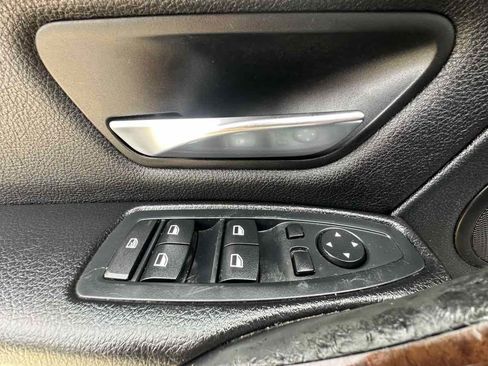 Used 2014 BMW 328i xDrive Sedan AWD/4WD image 25