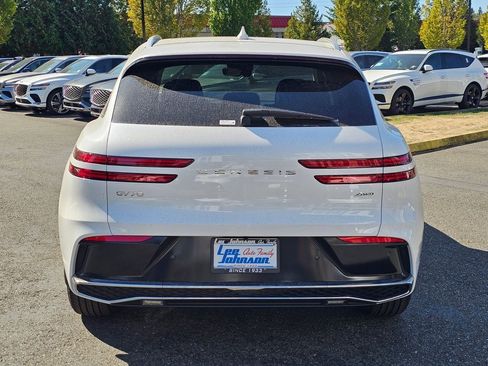 New 2026 Genesis GV70 2.5T Advanced image 6