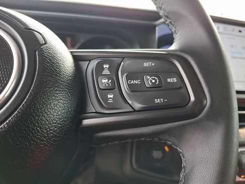 Certified 2025 Jeep Wrangler Unlimited Sport AWD/4WD image 21