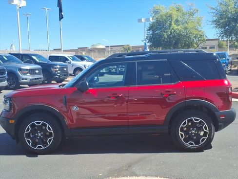 Certified 2025 Ford Bronco Sport Outer Banks w/ Outer Banks Tech Package+ image 7