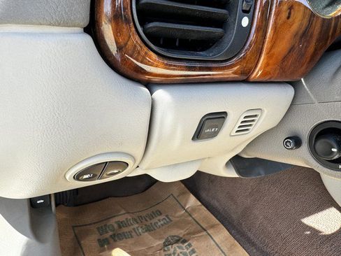 Used 2000 Jaguar XK8 BASE image 15