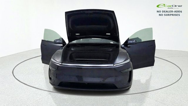 Used 2026 Tesla Model Y AWD image 12