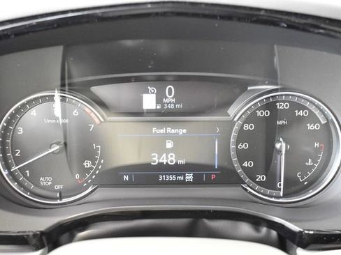 Used 2022 Cadillac XT5 Premium Luxury w/ LPO, Floor Liner Package image 23