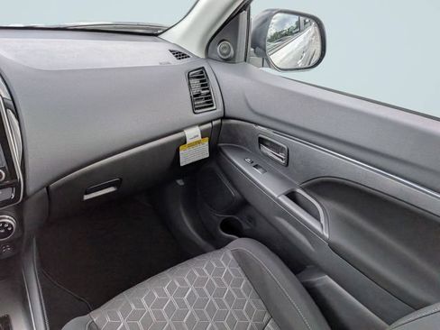 New 2027 Mitsubishi Outlander Sport ES AWD/4WD image 15
