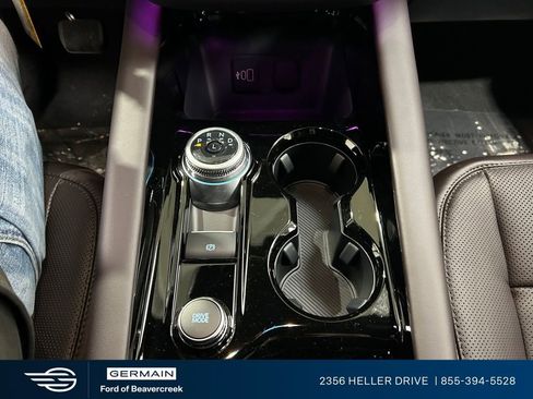 New 2026 Ford Explorer Platinum w/ LUX Leather Package image 18