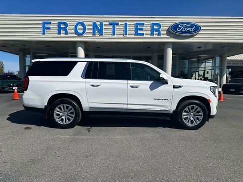 Used 2024 GMC Yukon XL Denali image 2