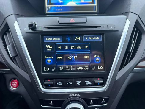 Used 2016 Acura MDX SH-AWD image 19
