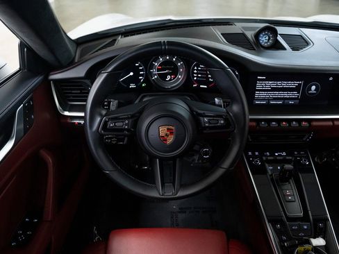 Used 2022 Porsche 911 Turbo S image 15