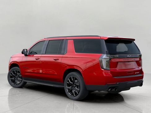 New 2026 Chevrolet Suburban RST w/ Advanced Technology Package image 3