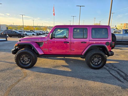 Used 2024 Jeep Wrangler Unlimited Rubicon 392 image 7