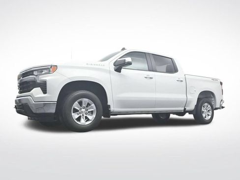 Used 2025 Chevrolet Silverado 1500 LT AWD/4WD image 31