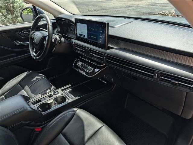 Used 2023 Lincoln Corsair AWD w/ Equipment Group 101A image 16