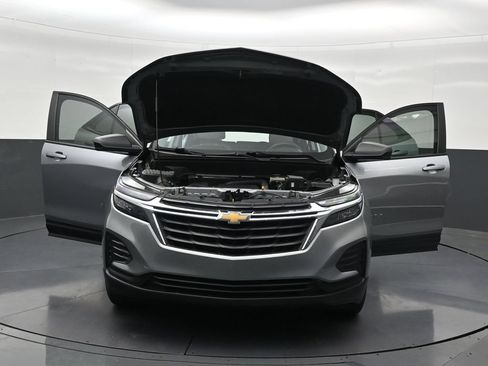 Used 2023 Chevrolet Equinox LS FWD image 36