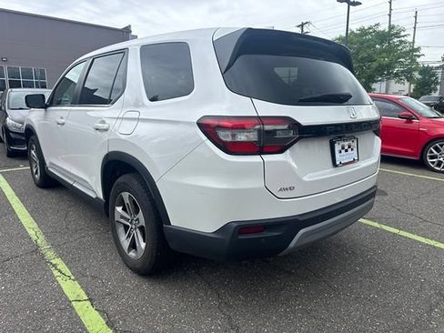 Used 2024 Honda Pilot EX-L image 6