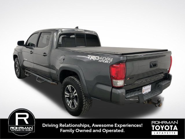 Used 2016 Toyota Tacoma TRD Sport w/ Towing Package AWD/4WD image 4