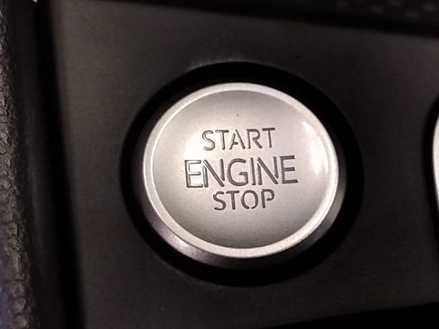 New 2026 Volkswagen Jetta SE image 29