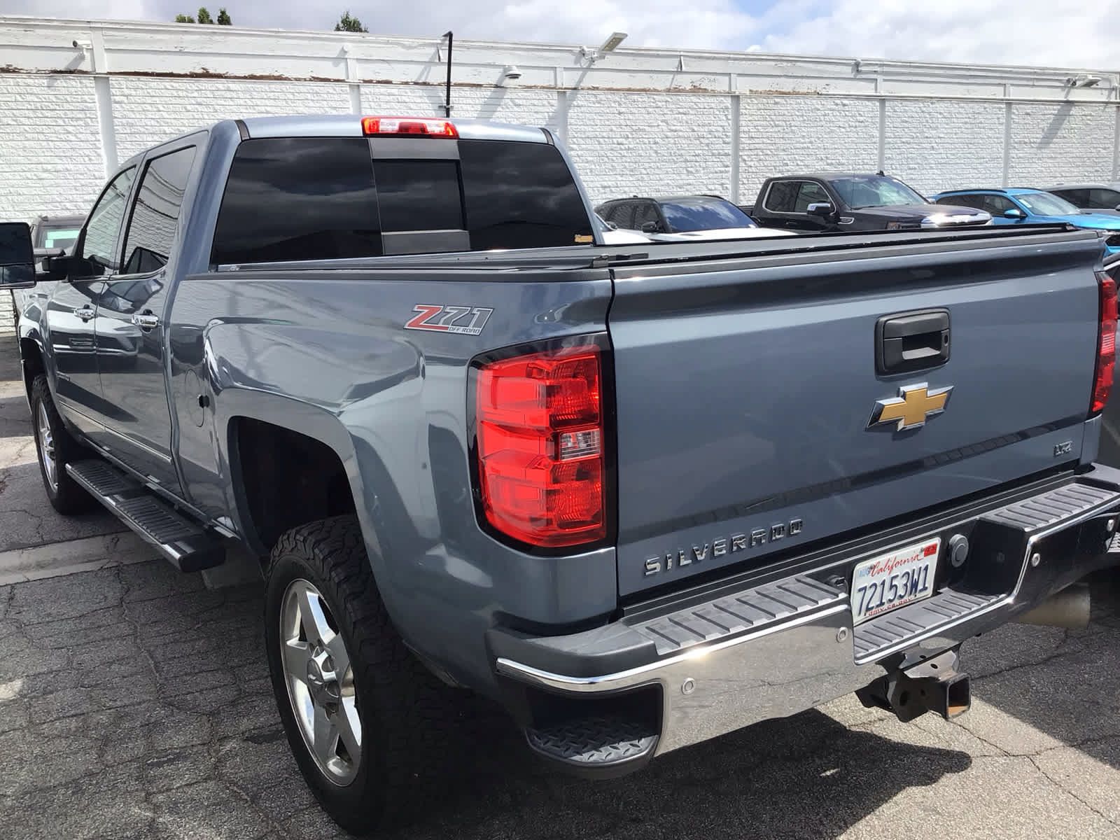Used 2015 Chevrolet Silverado 2500 LTZ w/ Duramax Plus Package AWD/4WD image 3