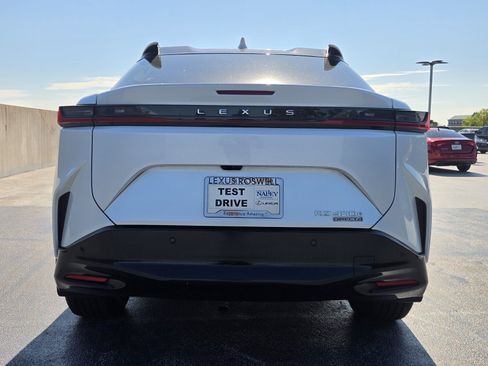 Used 2023 Lexus RZ 450e Premium w/ Accessory Package (2T) AWD/4WD image 4