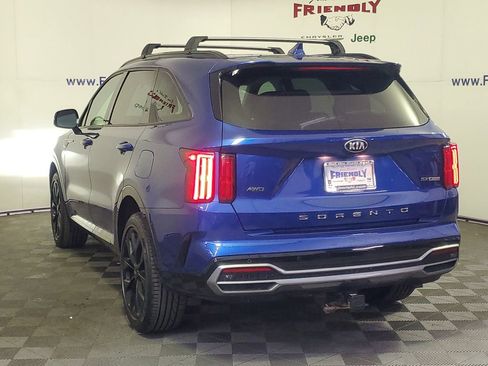 Used 2021 Kia Sorento SX image 4