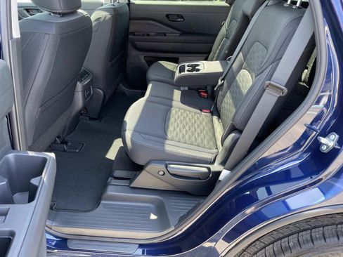 New 2026 Nissan Pathfinder SV FWD image 11