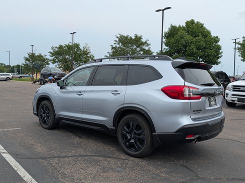 Used 2024 Subaru Ascent Onyx Edition Limited AWD/4WD image 3