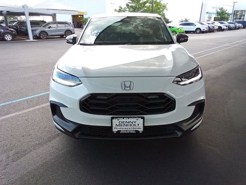 Certified 2024 Honda HR-V Sport image 2