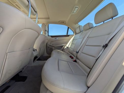 Used 2015 Mercedes-Benz E 350 Sedan image 16