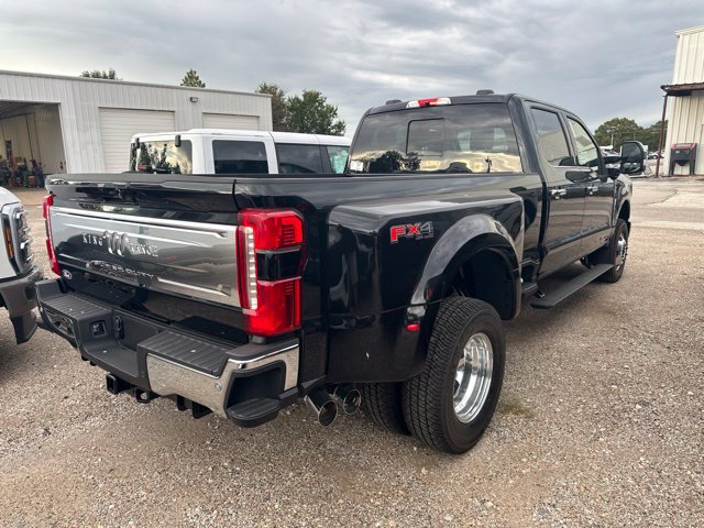 New 2027 Ford F350 King Ranch w/ Chrome Package AWD/4WD image 4