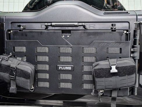 Used 2024 Land Rover Defender 90 V8 image 34