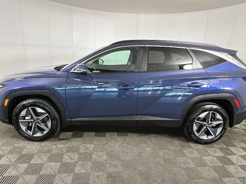 Certified 2025 Hyundai Tucson SEL AWD/4WD image 7