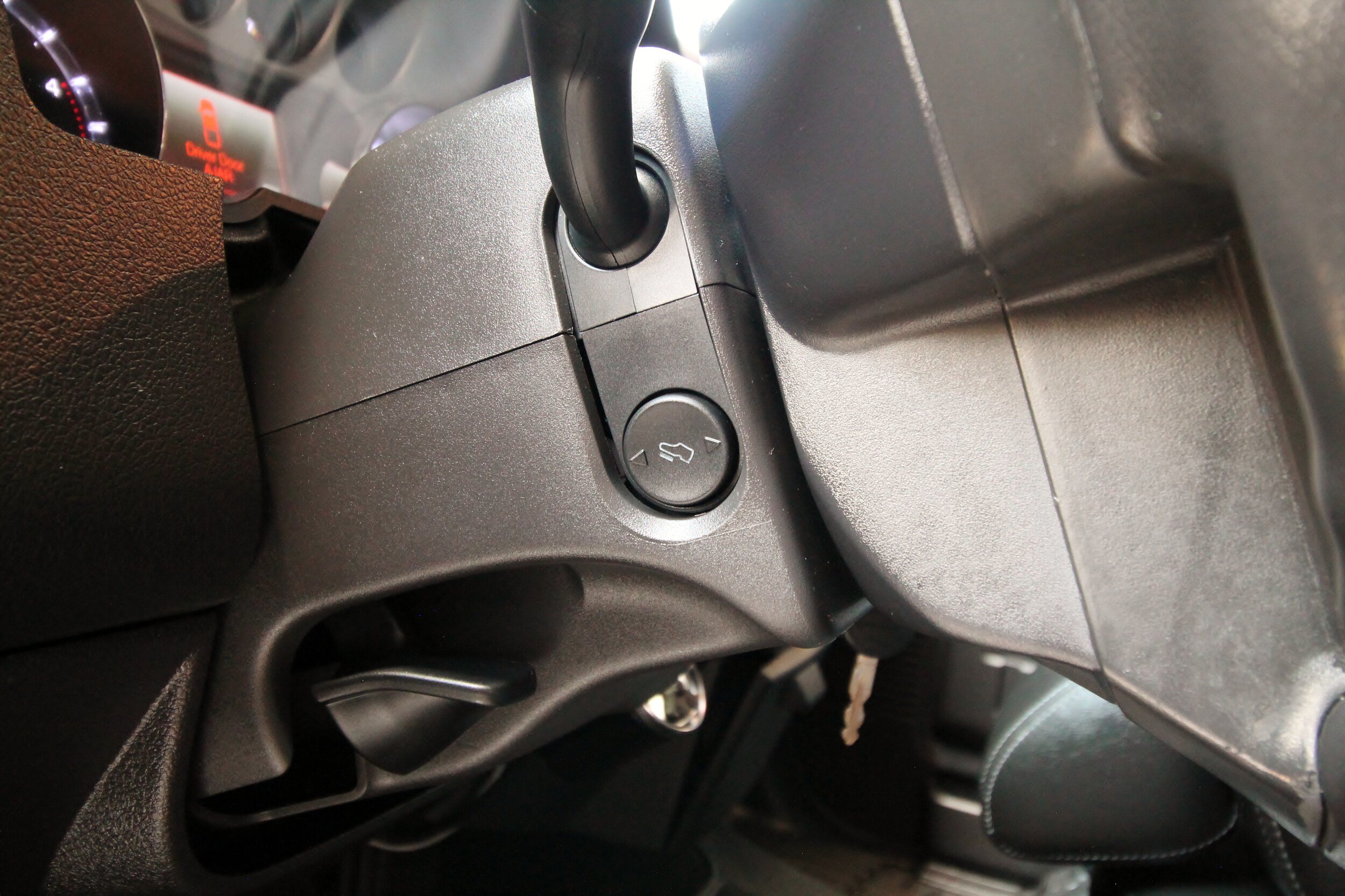 Used 2015 Ford F250 Lariat AWD/4WD image 27