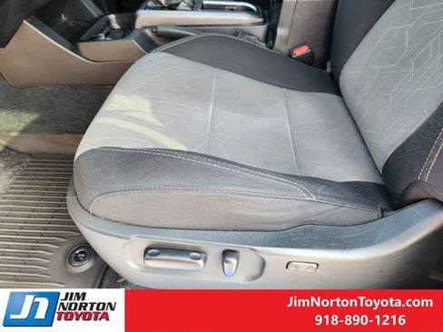 Used 2021 Toyota Tacoma TRD Sport w/ Technology Package RWD image 25