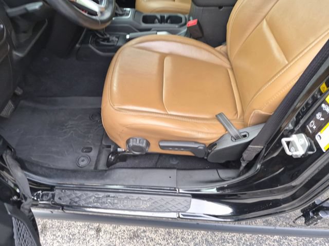 Used 2020 Jeep Gladiator Rubicon w/ Advanced Safety Group AWD/4WD image 16