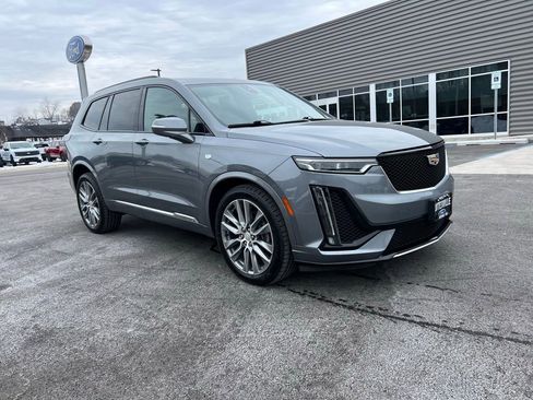 Used 2020 Cadillac XT6 Sport image 1