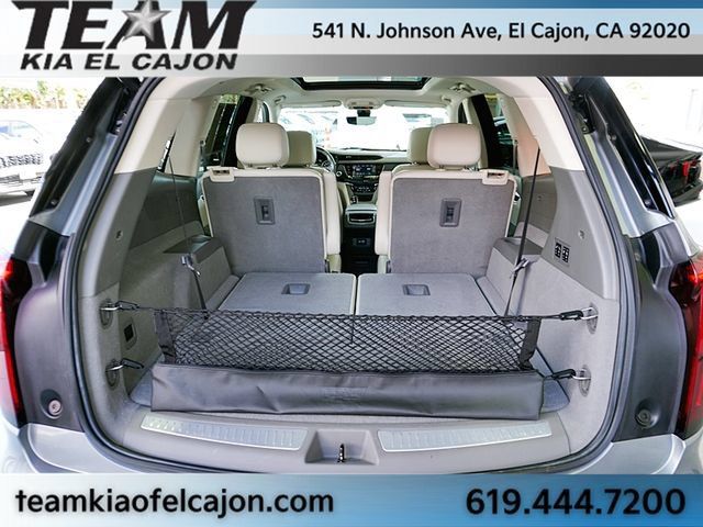 Used 2023 Cadillac XT6 Premium Luxury w/ Technology Package FWD image 13