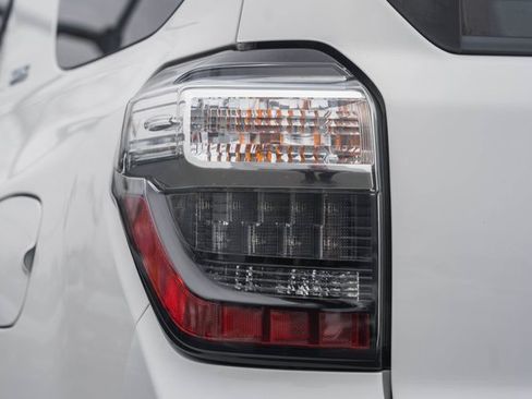 Used 2019 Toyota 4Runner SR5 image 7