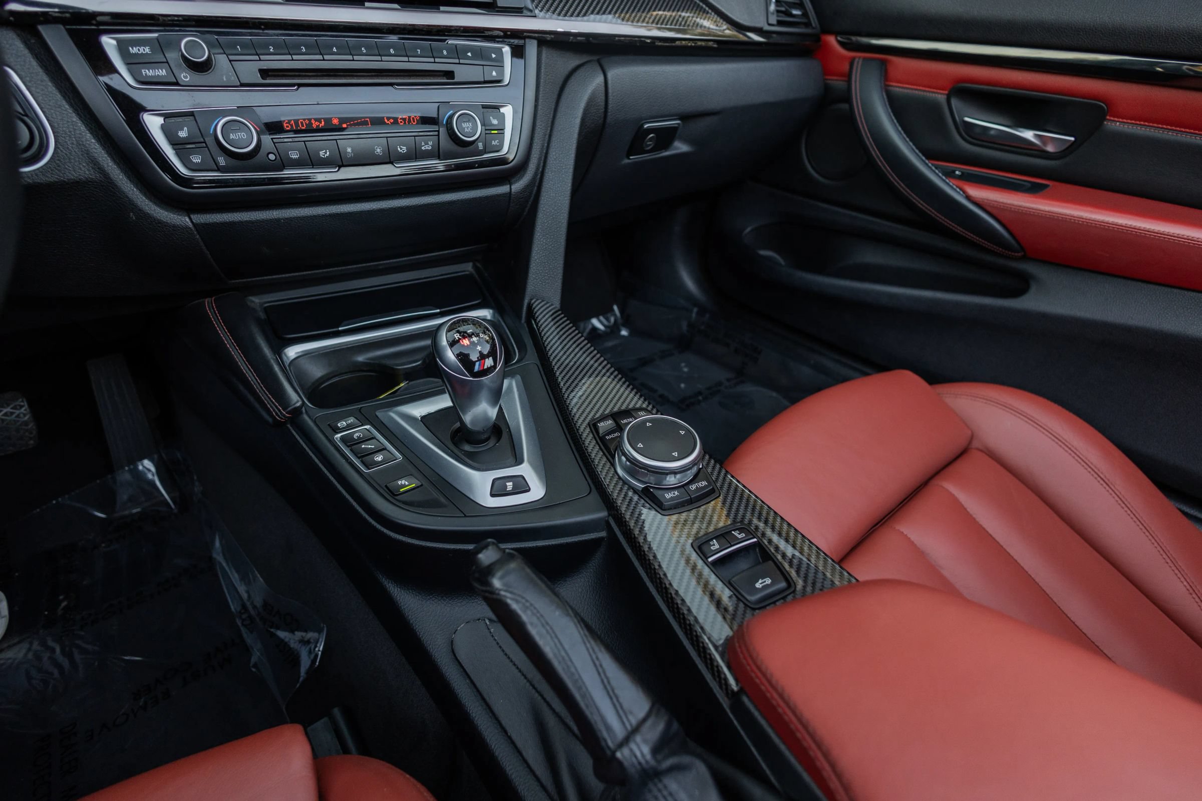 Used 2015 BMW M4 Convertible w/ Executive Package RWD image 24