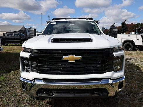 New 2025 Chevrolet Silverado 3500 W/T w/ WT Convenience Package AWD/4WD image 17
