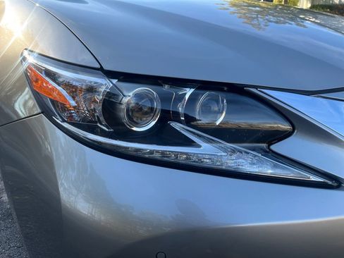Used 2016 Lexus ES 350 image 24