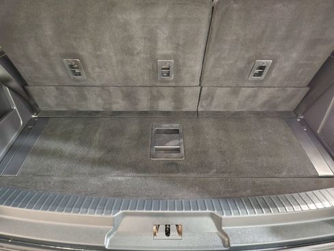 Used 2024 Ford Expedition Limited RWD image 55