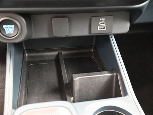 Used 2025 Ford Maverick Lobo image 30