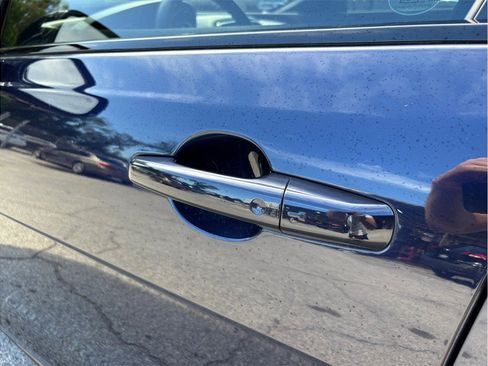 Used 2017 Jaguar XE R-Sport RWD image 18