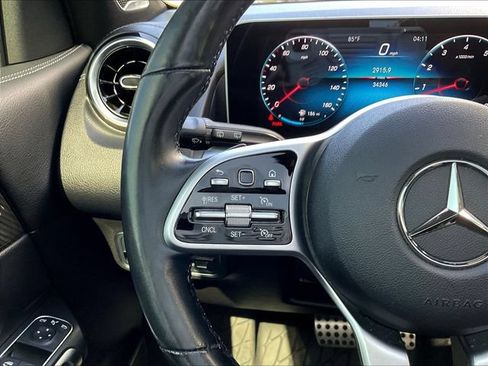 Certified 2021 Mercedes-Benz GLB 250 4MATIC image 13