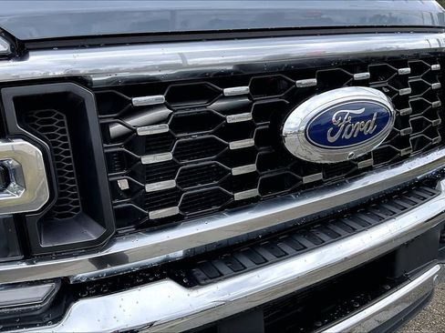 Used 2024 Ford F350 King Ranch w/ Chrome Package image 29