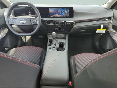 New 2026 Nissan Sentra SR w/ Floor Mat Package FWD image 21