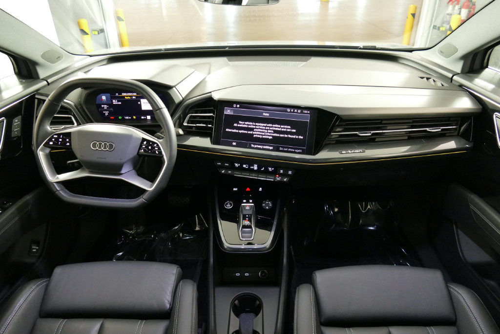 Used 2023 Audi Q4 e-tron Premium Plus w/ Premium Plus AWD/4WD image 27