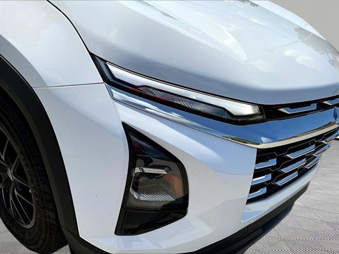 Used 2026 Chevrolet Equinox LT FWD image 31